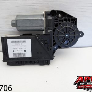 OEM 2006 Volkswagen Touareg 3.2L RIGHT FRONT Door Window Motor