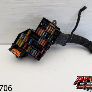 OEM 2006 Volkswagen Touareg 3.2L DASH LEFT SIDE CABIN FUSE JUNCTION RELAY BOX