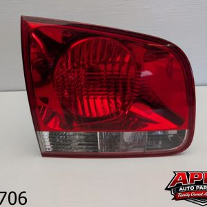 OEM 2006 Volkswagen Touareg 3.2L Left driver Side Inner Tail Light