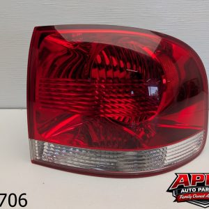 OEM 2006 Volkswagen Touareg 3.2L Right Tail Light