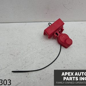OEM 2008 Land Range Rover 4.4L BATTERY POSITIVE CABLE TERMINAL COVER CAP