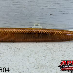 OEM 2005 Jaguar XJ8 4.2L FRONT BUMPER SIDE MARKER LIGHT RIGHT PASSENGER SIDE