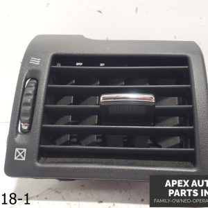 OEM 2008-2010 Infiniti M35 3.5L Front Dash Right Passenger Side Air Vent