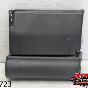 OEM 2012 Volkswagen Passat 2.5L  FUSE BOX RELAY MODULE COVER LID