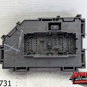 OEM 2011 Chevrolet Silverado 5.3L  Interior Junction Fuse Box