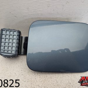 OEM 2015 Hyundai Sonata 2.4L Fuel Tank Filler Door Lid