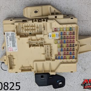 OEM 2015 Hyundai Sonata 2.4L FUSE & RELAY BOX CABIN COMPARTMENT