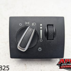 OEM 2011 Volkswagen Routan Dash Headlight Lamp Control Switch