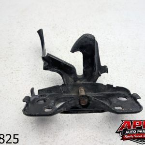 OEM 2011 Volkswagen Routan hood latch