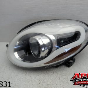 OEM 2014 Fiat 500L 1.4L Front Left Driver Side Halogen Headlight