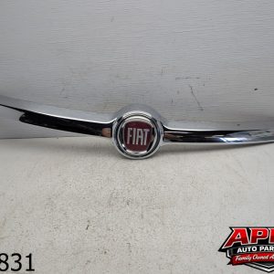 OEM 2014 Fiat 500L 1.4L Front Bumper Grille Panel Trim Molding