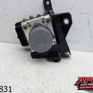 OEM 2014 Fiat 500L 1.4L ANTILOCK BRAKE PUMP ABS MODULE