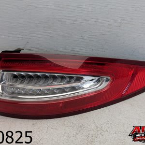 OEM 2013 Ford Fusion Hybrid RIGHT PASSENGERS SIDE TAILLIGHT BRAKE STOP LAMP