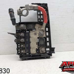 OEM 2011 Cadillac SRX 3.0L Battery Terminal Fuse Block Box