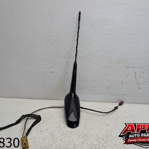 OEM 2011 Cadillac SRX 3.0L Radio Antenna