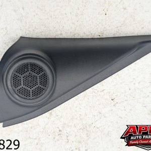 OEM 2008 Scion XB 2.4L FRONT LEFT DOOR CORNER COVER W/ TWEETER