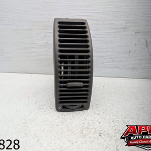 OEM 2001 Cadillac Catera 3.0L AC HEATER HVAC RIGHT AIR VENT OUTLET