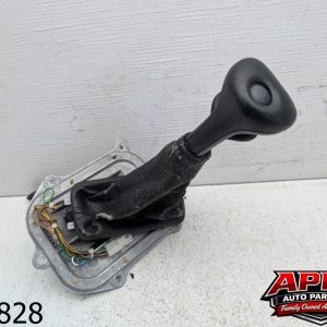 OEM 2001 Cadillac Catera 3.0L Transmission shifter