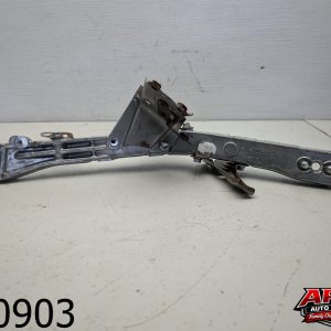 OEM 2024 Lexus RX350 2.4L AWD SUPPORT  MOUNT HINGE BRACKET RH 680U59