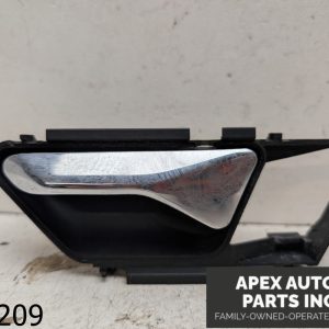 OEM 1986 Mercedes 300E 3.0L LEFT DRIVER FRONT INTERIOR DOOR HANDLE