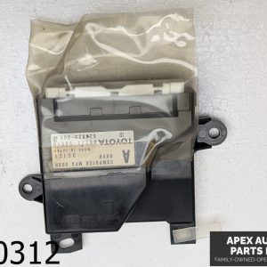 OEM 1996 Lexus LS400 4.0L FRONT LEFT DRIVER DOOR CONTROL MODULE