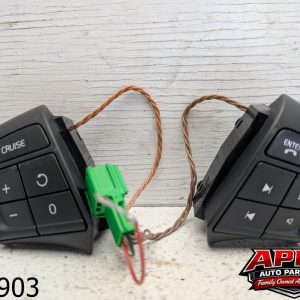 OEM 2010 Volvo V50 2.4L Wheel Cruise Control Switch
