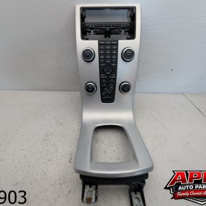 OEM 2010 Volvo V50 2.4L Radio & Temperature Control Panel w/ Bezel