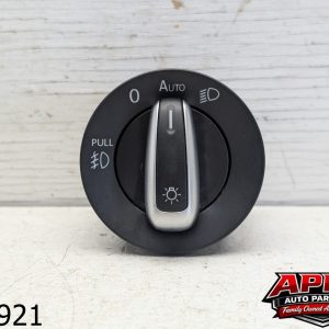 OEM 2015 Volkswagen Passat 1.8L Dashboard Headlight Switch Control