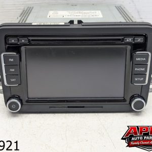 OEM 2015 Volkswagen Passat 1.8L Am Fm Cd Player Radio Receiver