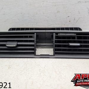 OEM 2015 Volkswagen Passat 1.8L Center Dash A/C Heater Air Vent Grille