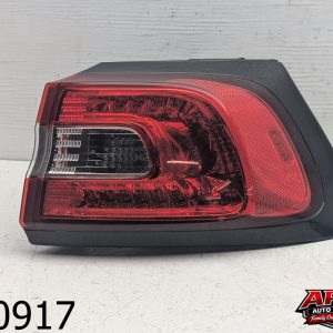OEM 2014 Jeep Cherokee 2.4L QUARTER MTD OUTER Tail Light Right PASSENGER LED