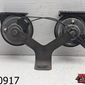 OEM 2014 Jeep Cherokee 2.4L Dual Horn High Low Note Assembly