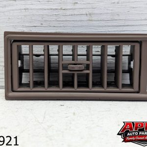 OEM 1988 Cadillac Fleetwood 4.5L RH RIGHT AIR VENT