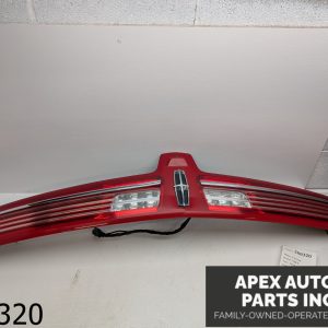 OEM 2012 Lincoln MKT 3.5L Tail Light Assembly lid mounted camera