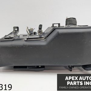 OEM 2008 Toyota Avalon 3.5L Engine Fuse Box Relay Junction
