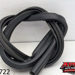 OEM 2025 Volkswagen Jetta 1.5L REAR TRUNK DECK LID WEATHERSTRIP SEAL RUBBER