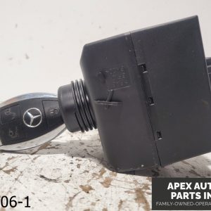 OEM 2003-2009 Mercedes CLK350 3.5L Ignition Switch Module w/ Key 2095453308