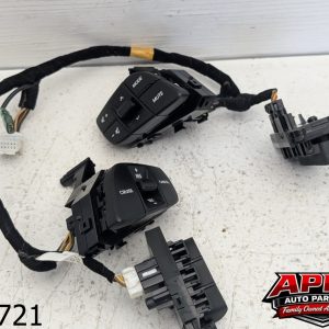 OEM 2014 Hyundai Azera 3.3L STEERING WHEEL SWITCH