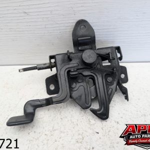 OEM 2014 Hyundai Azera 3.3L FRONT HOOD LOCK RELEASE LATCH ACTUATOR