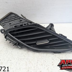 OEM 2014 Hyundai Azera 3.3L Center Dashborad/ Left A/C Air Vent Grill Assembly