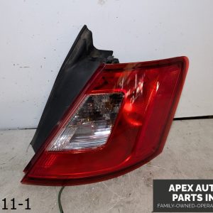 OEM 2010-2013 Ford Taurus 3.5L Quarter Tail Light Outer Lamp Left Passenger RH