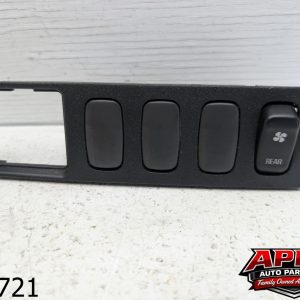 OEM 2002 Mitsubishi Montero 3.5L Rear Fan Switch Panel