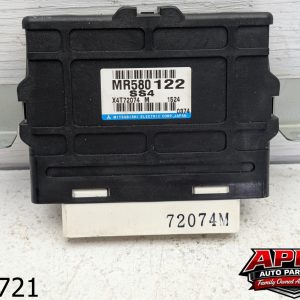 OEM 2002 Mitsubishi Montero 3.5L Transfer Case Indicator Control Module