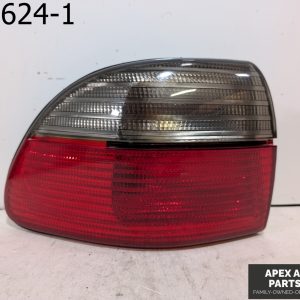 OEM 1999 Cadillac Catera 3L LEFT Taillight PN#90541259
