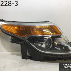 OEM 2013 Ford Explorer Passenger Headlight Base Halogen