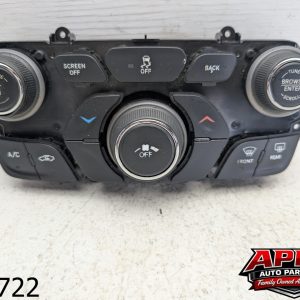 OEM 2015 Chrysler 200 2.4L Manual AC Heater Climate Temperature Control Assembly