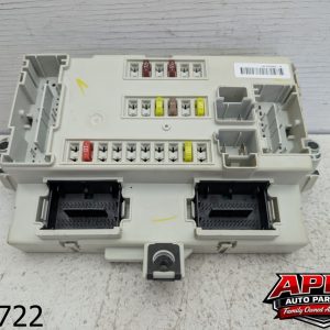 OEM 2015 Chrysler 200 2.4L BODY CONTROL MODULE BCU BCM FUSE BOX