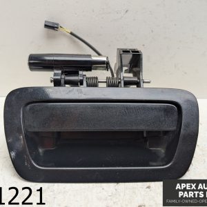 OEM 2013 Dodge Durango 3.6L TRUNK TAILGATE LIFT GATE RELEASE HANDLE