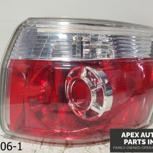 OEM 2007-2012 GMC Acadia 3.6L Passenger Right Tail Light Quarter Mounted