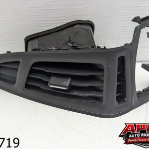 OEM 2014 Ford Focus 2.0L Left Side Dash Air Vent Grill